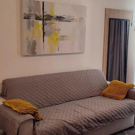 Garden Ela Apartment